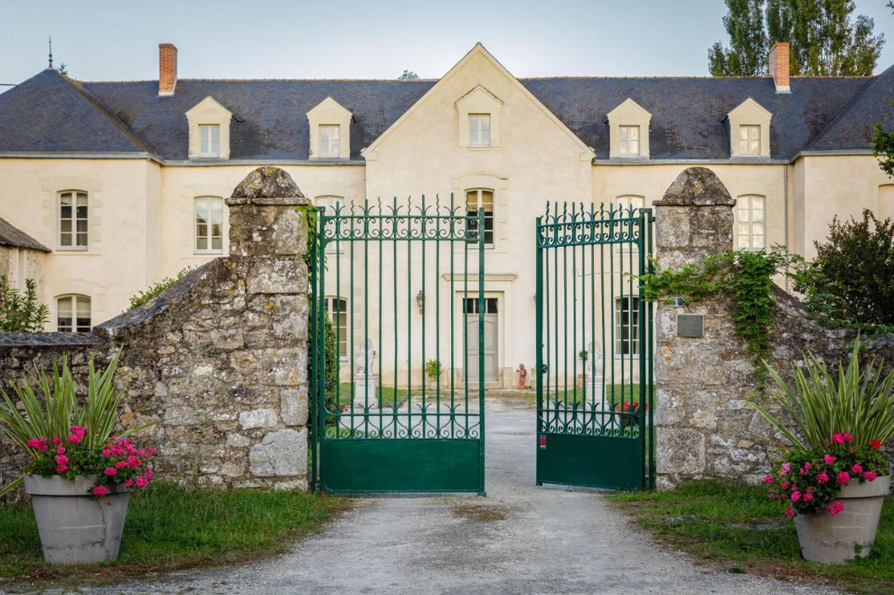 Manoir De Bel Ebat Hotel Crossac Exterior photo
